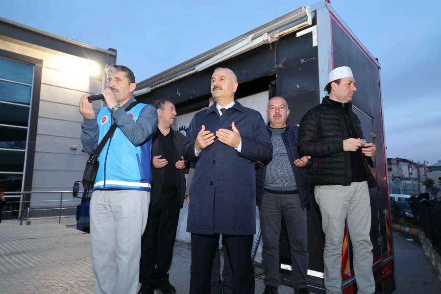 Hacı Adaylarını Başkan Büyükgöz Uğurladı