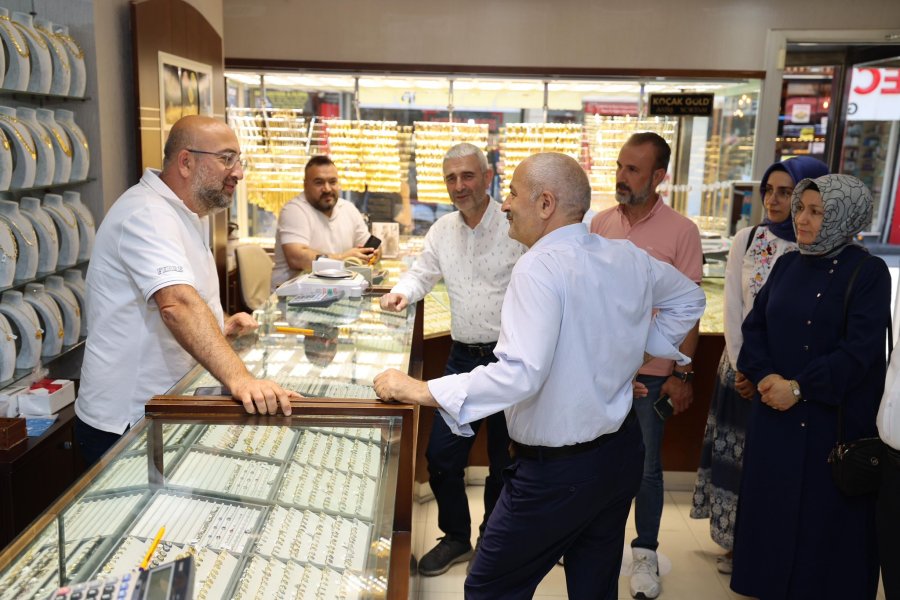 Başkan Büyükgöz Esnafla Buluştu