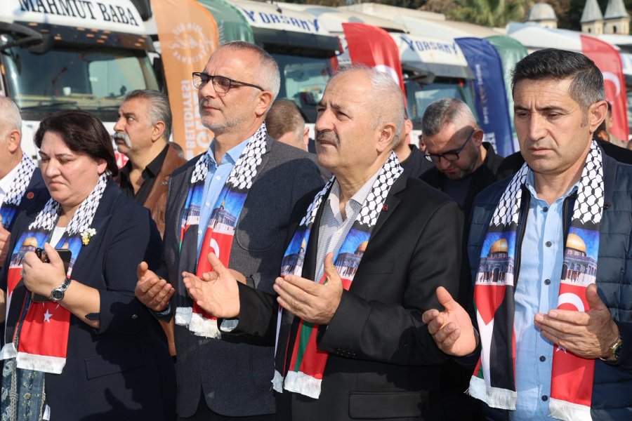 Gebze’den Gazze’ye Kardeşlik Eli: 10 Tır Yardım Dualarla Yola Çıktı