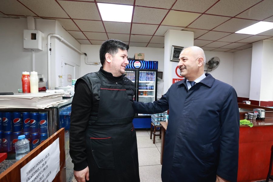 Cumhur İttifakı Başkan Adayı  Büyükgöz Gebzeyi Adım Adım Dolaşıyor