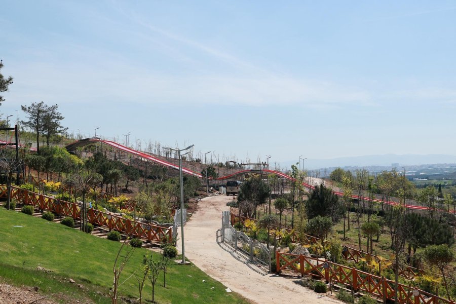 Başkan Büyükgöz Pelitli Bayraktepe Mesire Alanı’ndaki Çalışmaları Yerinde İnceledi