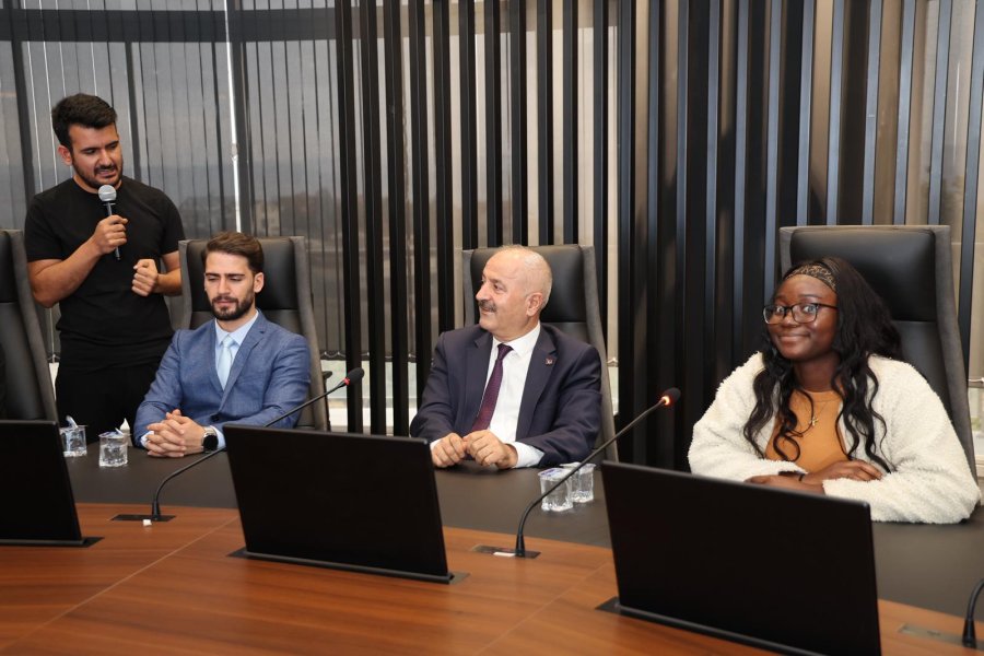 Başkan Büyükgöz Erasmus Öğrencileriyle Buluştu