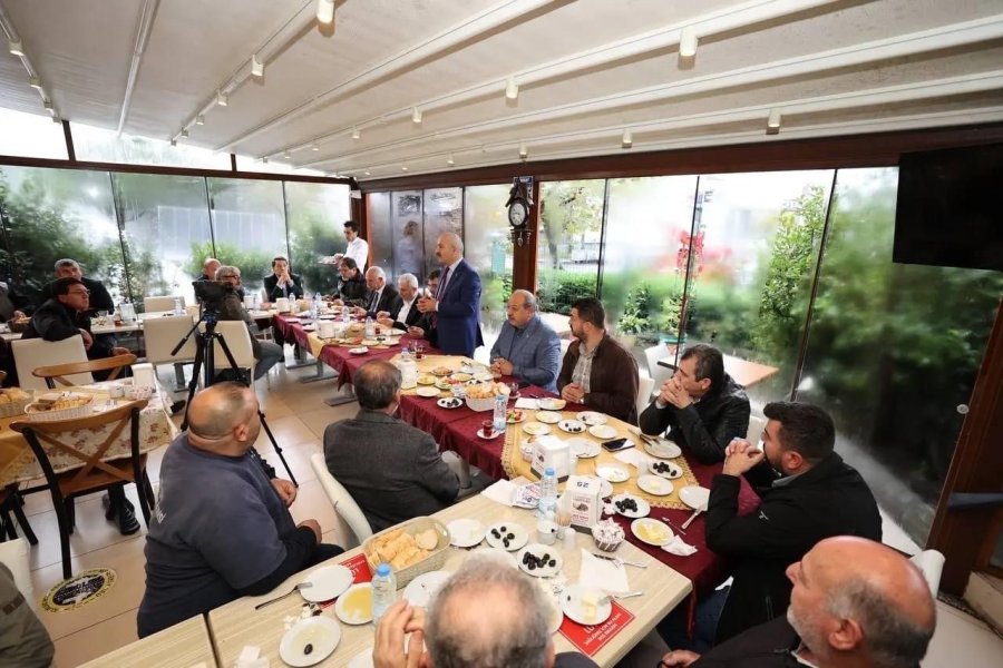 Başkan Büyükgöz sanayi esnafıyla buluştu  