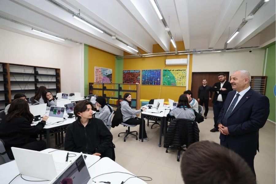 Gebzeli Gençler, Güzide  Gençliği Çok Sevdi