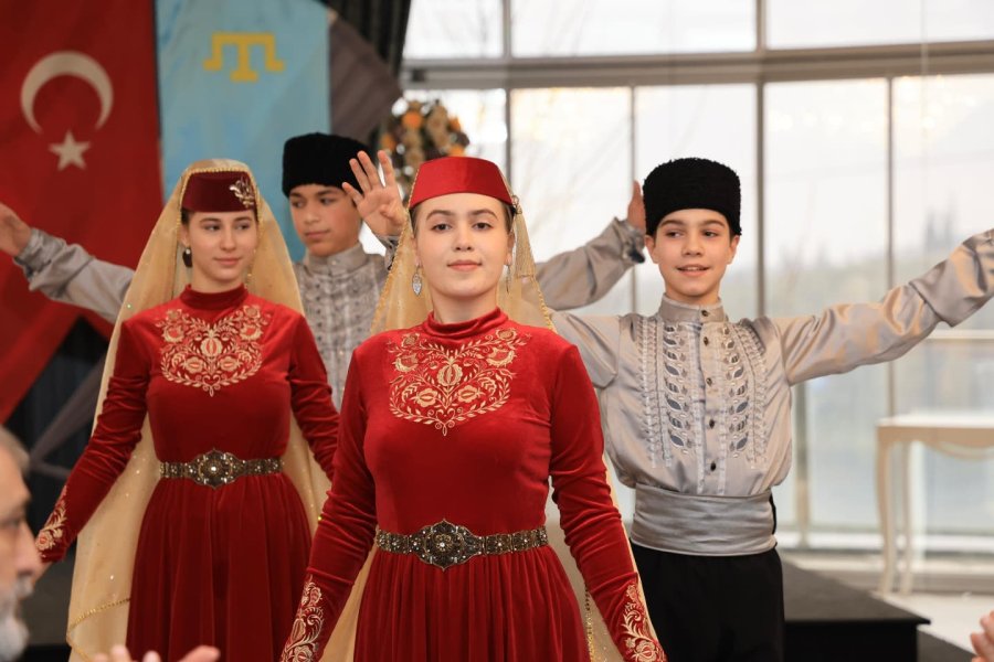 Başkan Büyükgöz hemşeri derneklerinin yanında