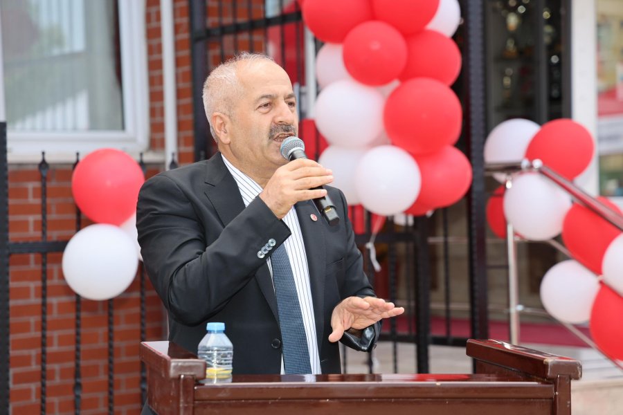 Başkan Büyükgöz karne törenine katıldı