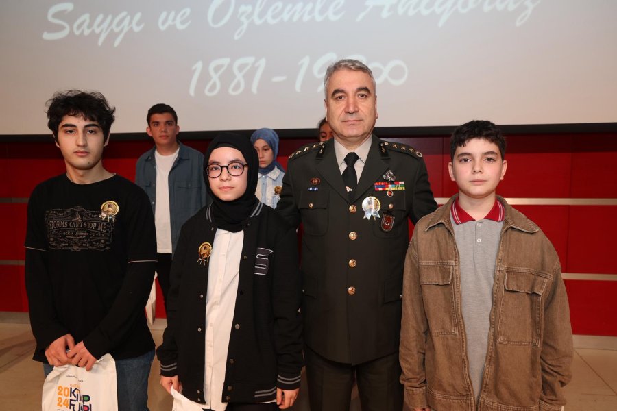 Gebze Atasını Saygıyla Andı 