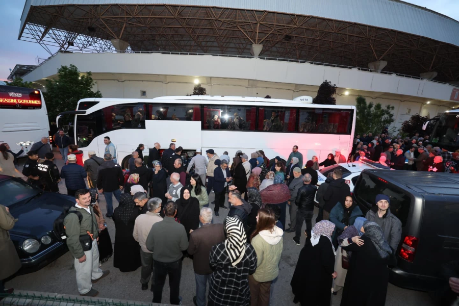 Hacı Adaylarını Başkan Büyükgöz Uğurladı