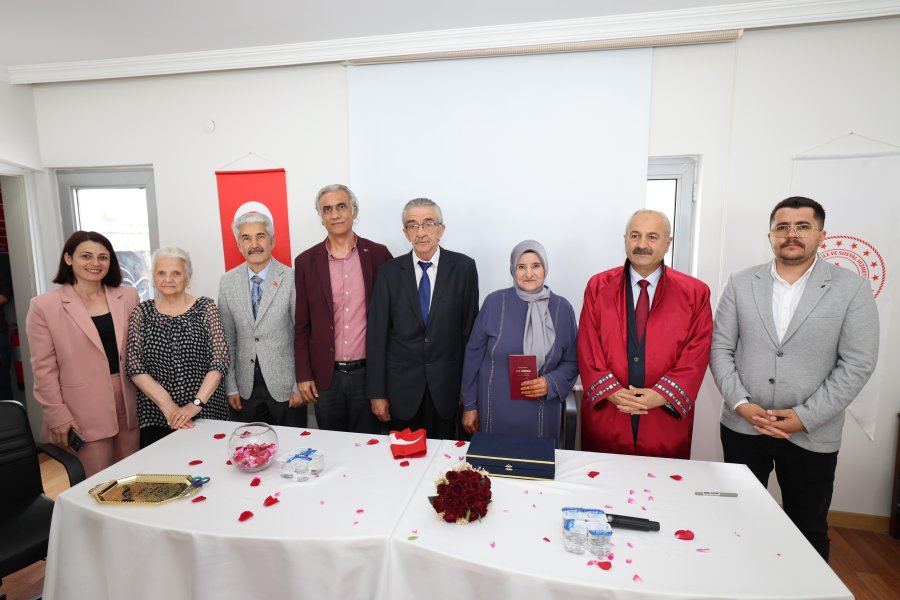 Başkan Büyükgöz Huzurevinde Nikah Kıydı