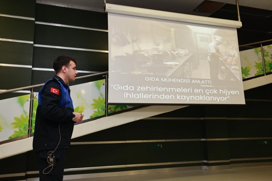 GEBZE ZABITASINDAN “GÜVENİLİR GIDA” EĞİTİMİ