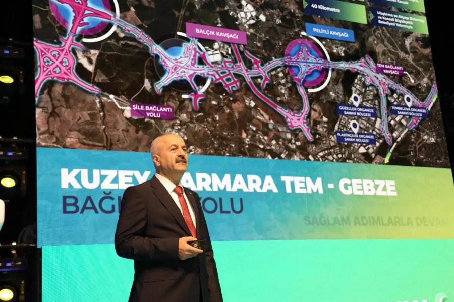 Görkemli ve Coşkulu Seçim Beyannamesi Sunumu