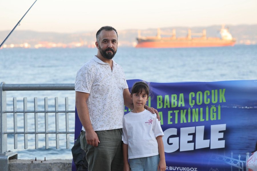 Baba-Çocuk Balık Tutma Keyfi Eskihisar’da Gerçekleşti