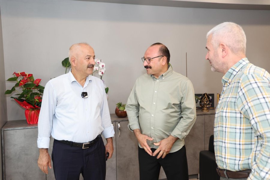 Başkan Büyükgöz’den Pazarcılar Odasına Ziyaret