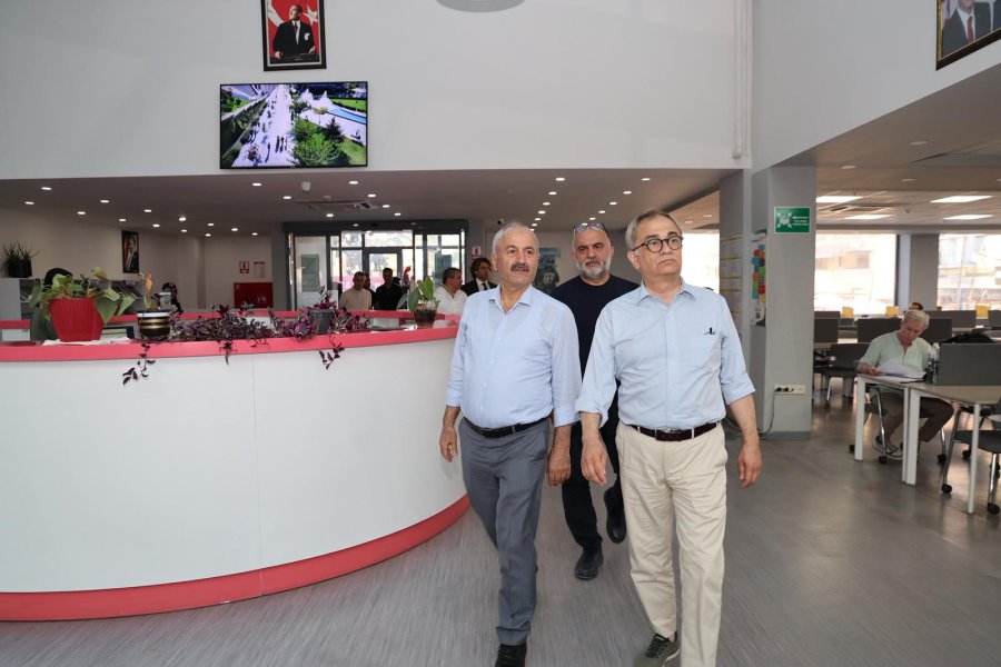 Başkan Büyükgöz ve Genel Sekreter Baraçlı, Gebze’de Yatırımları Yerinde İnceledi