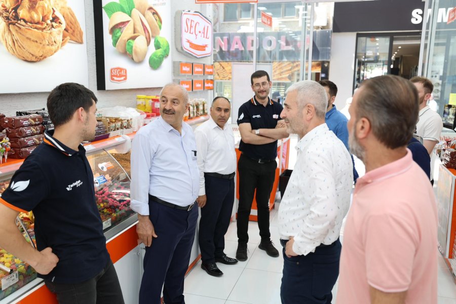 Başkan Büyükgöz Esnafla Buluştu