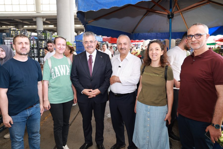 Mevlana Kapalı Pazar Yeri’nde Esnaf ve Vatandaşla Gönül Buluşması