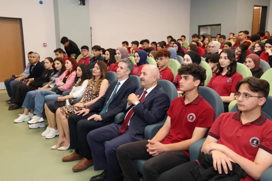 Gebze’de Sınav Öncesi  Kaygı Bozukluğu Eğitimleri