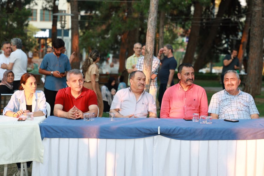 Vatandaş Soruyor, Başkan Cevaplıyor Bu Kez Çamlık Parkı'ndaydı