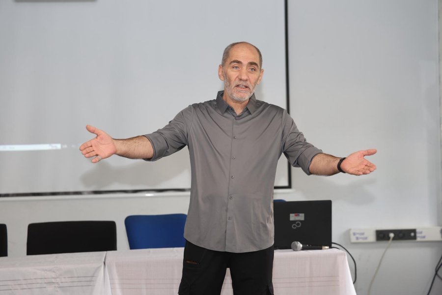 Ahmet Sula’dan Gebzeli Gençlere “Şuurlu Gençlik” Semineri