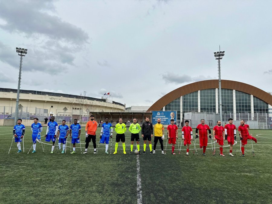 Gebze Belediyesi Ampute Futbol Takımı’ndan Kritik Galibiyet: 2-1