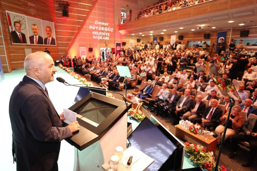 Gebze Belediyesi Hizmet ve Yatırım Dönem Toplantısında Konuşan Başkan BÜYÜKGÖZ: