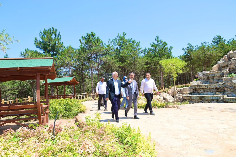 Başkan Büyükgöz Vali Aktaş’a projelerini yerinde tanıttı