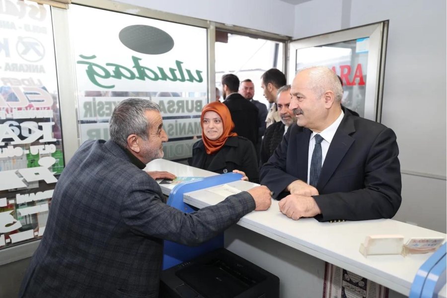 Başkan Adayı Büyükgöz Terminal Esnafına Gitti   