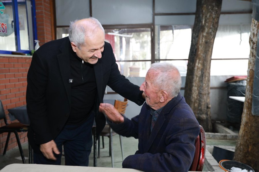 Başkan Büyükgöz Balçık Mahallesi Esnafını Ziyaret Etti