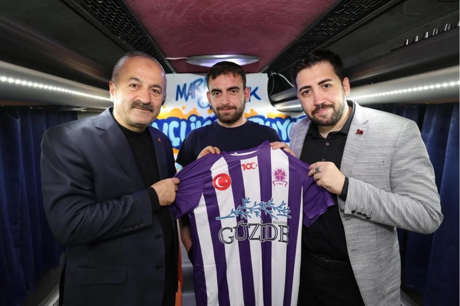 Üniversiteli Gençler Sordu Başkan Adayı Büyükgöz Cevapladı