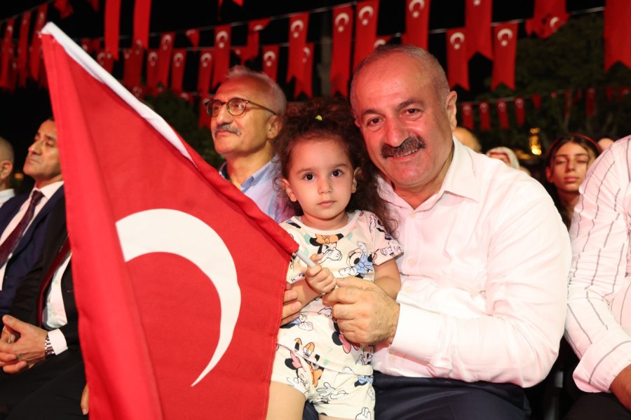 Gebze’de 15 Temmuz Coşkusu