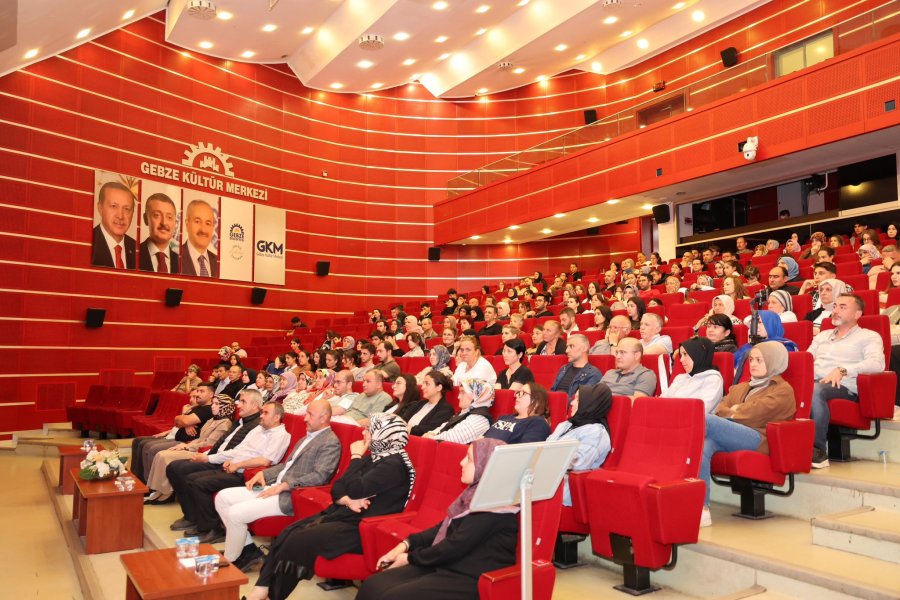 GESMEK Tiyatro Ekibinden muhteşem performans