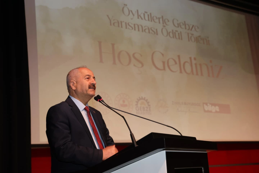 Öykülerle Gebze Yarışmasında Ödüller Protokolden