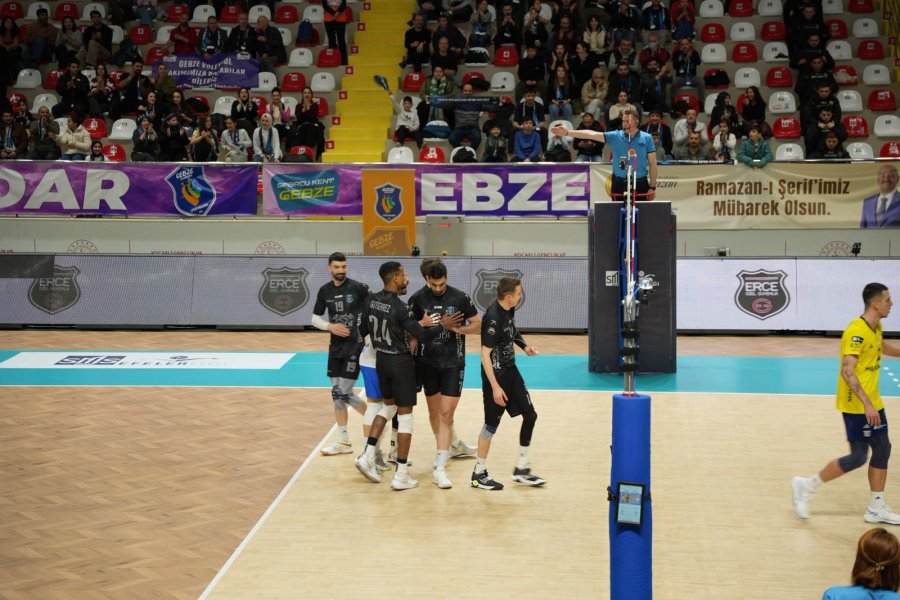 Efeler Ligi’nde Normal Sezon Bitti: Gebze Belediyesi S.K Ligi 9. Sırada Tamamladı