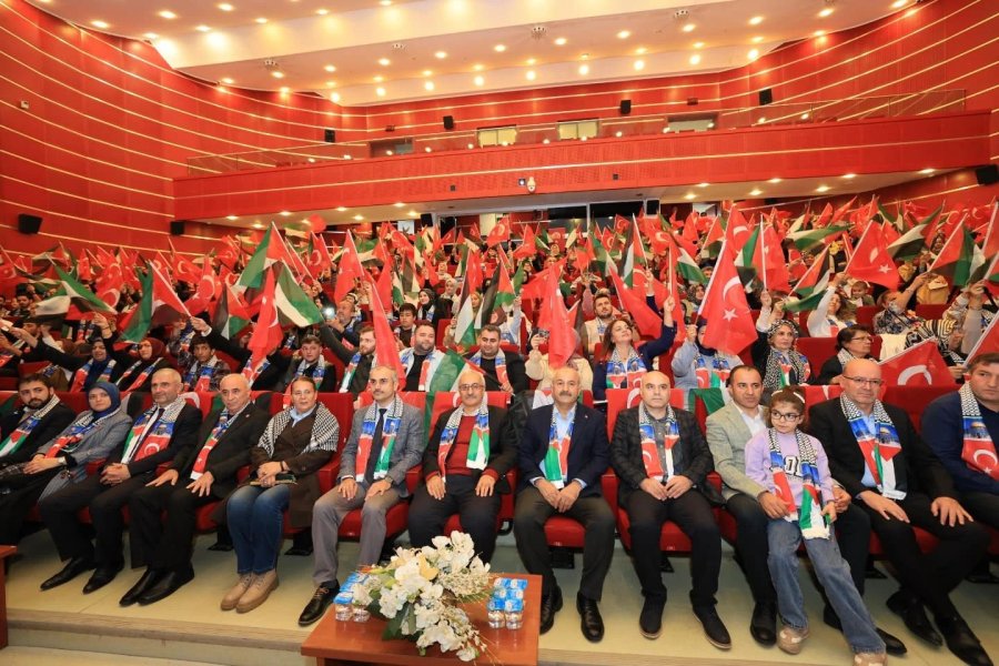 Gebze Kitap Fuarı’nda Nurullah Genç Konferansı  