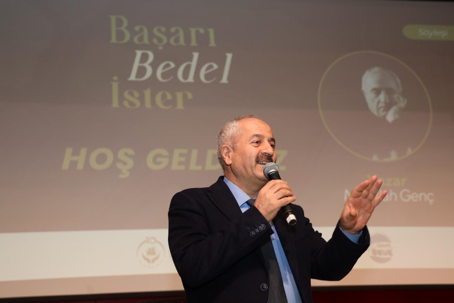 GEBZE OKUR PROJESİ KAPSAMINDA NURULLAH GENÇ GEBZELİLERLE BULUŞTU