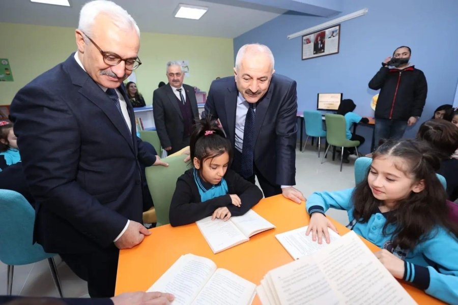 Başkan Büyükgöz’den Yılın İlk  Ziyareti Gebzeli Öğrencilere