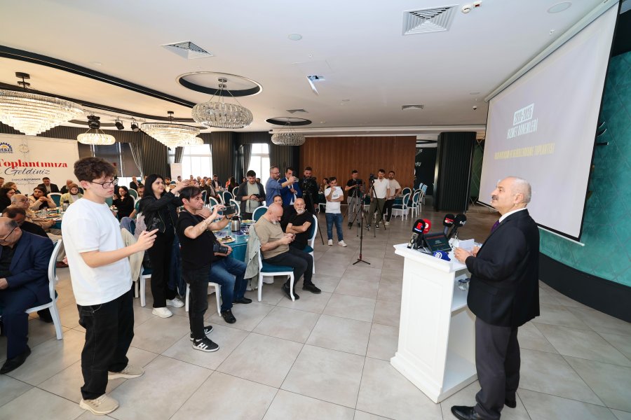 Başkan Büyükgöz Bölge Basınıyla Buluştu