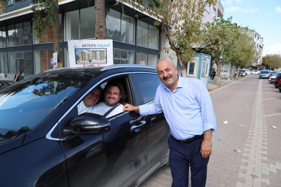 Başkan Büyükgöz’den Güzeller Mahallesi Esnafına Ziyaret