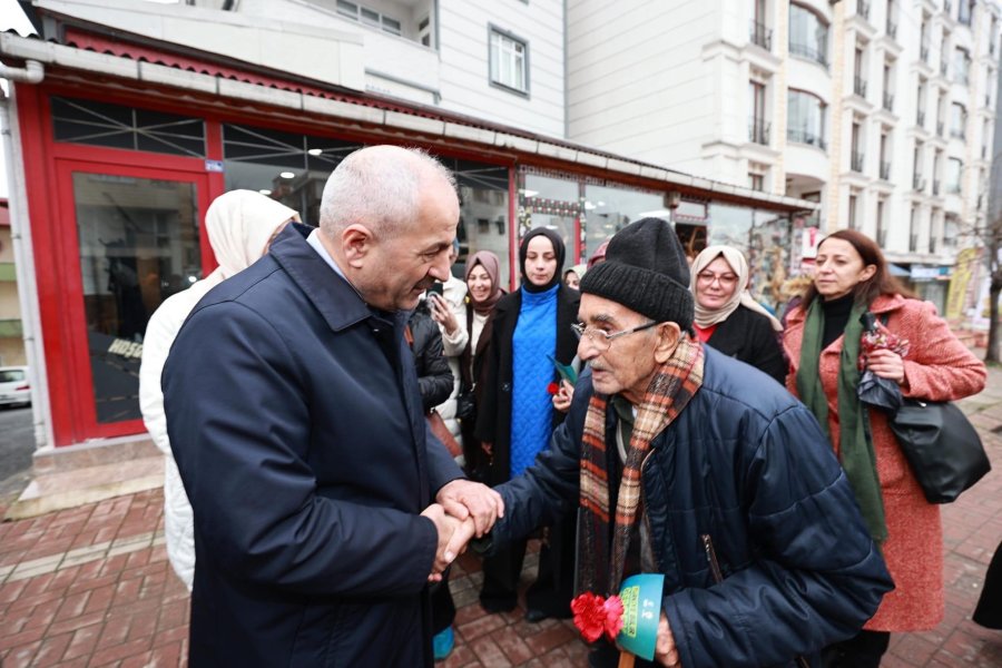 Cumhur İttifakı Başkan Adayı  Büyükgöz Gebzeyi Adım Adım Dolaşıyor