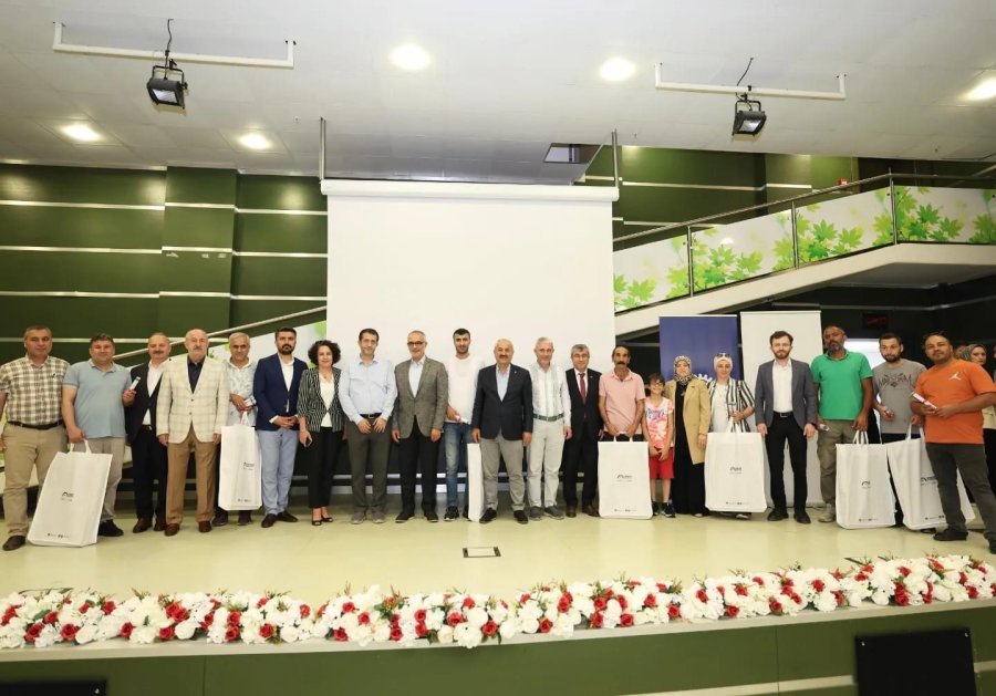 Pelitli ve Cumaköylü Hak Sahipleri Tapularına Kavuştu