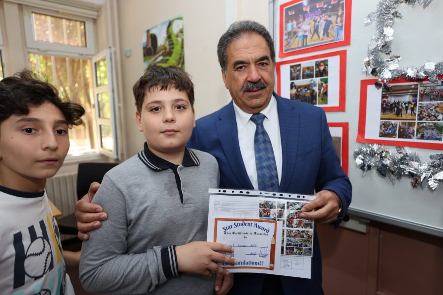 Gebzeli Öğrencilere Karneler Protokolden