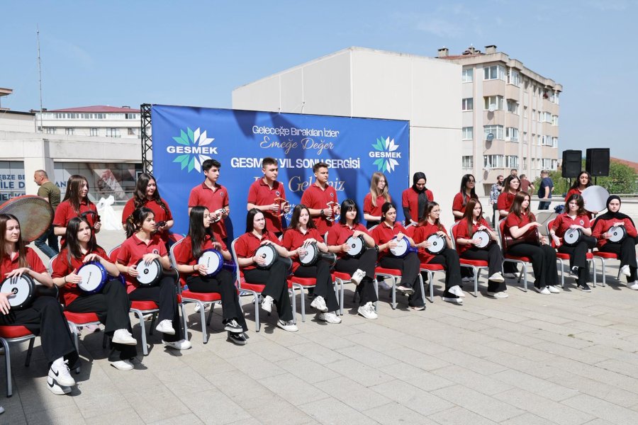 GESMEK Yılsonu Sergisi Açıldı