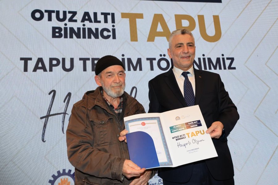 Gebze’de 36 Bininci Tapu İçin Teslim Töreni