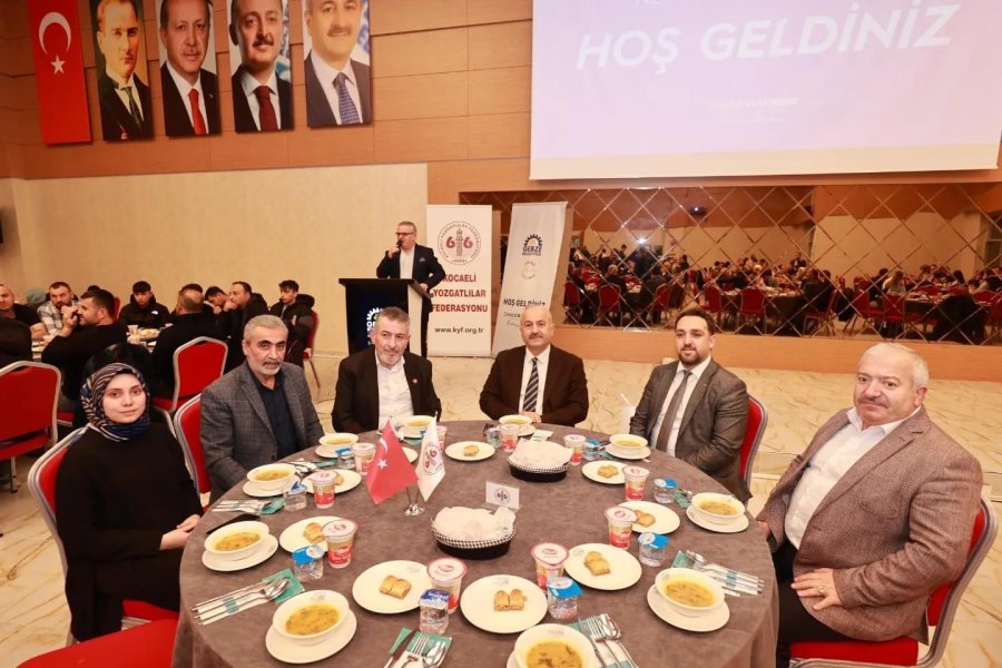 Gebze’deki Yozgatlılar Başkan Büyükgöz’e konuk oldu