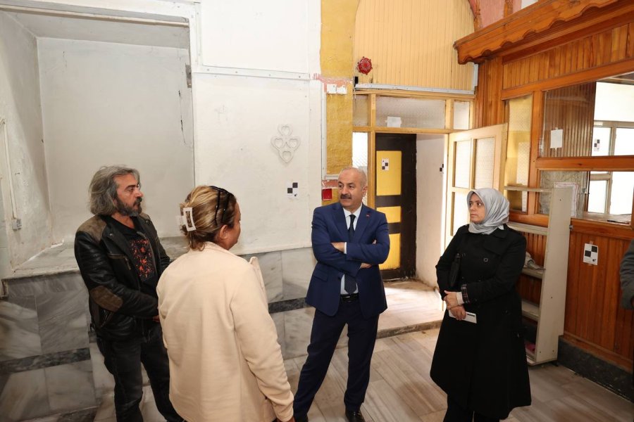 Gebze’de Tarihi Çarşı Hamamı Restore Edilecek