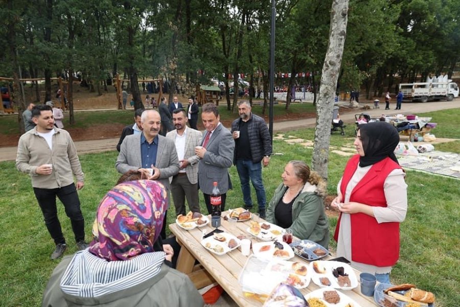 Başkan Büyükgöz, Cumaköy  Mesire’de Gençleri Ağırladı