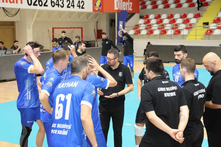 Gebze Belediyesi Voleybol Takımı’ndan Galatasaray’a Karşı Büyük Zafer