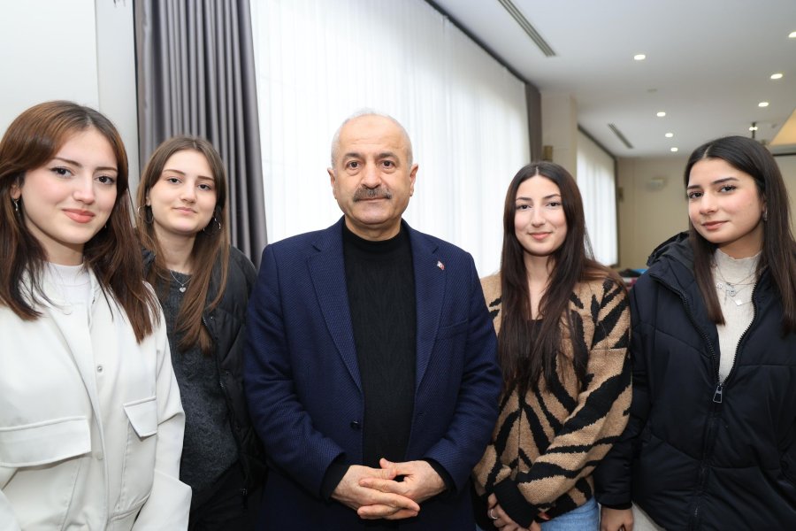 Başkan Büyükgöz;“Güzide”Gençlerle Buluştu 