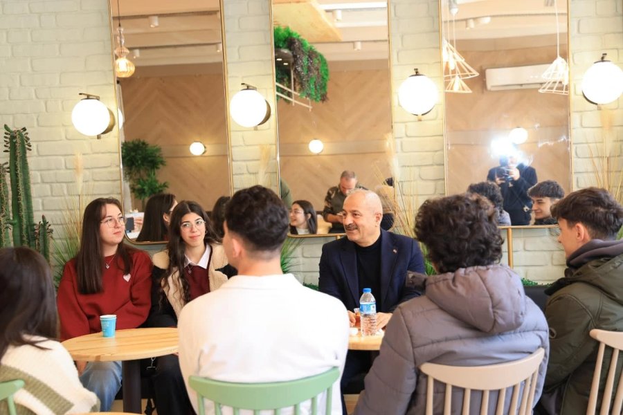 Başkan Büyükgöz: Gençlik Bizim İçin Önemli