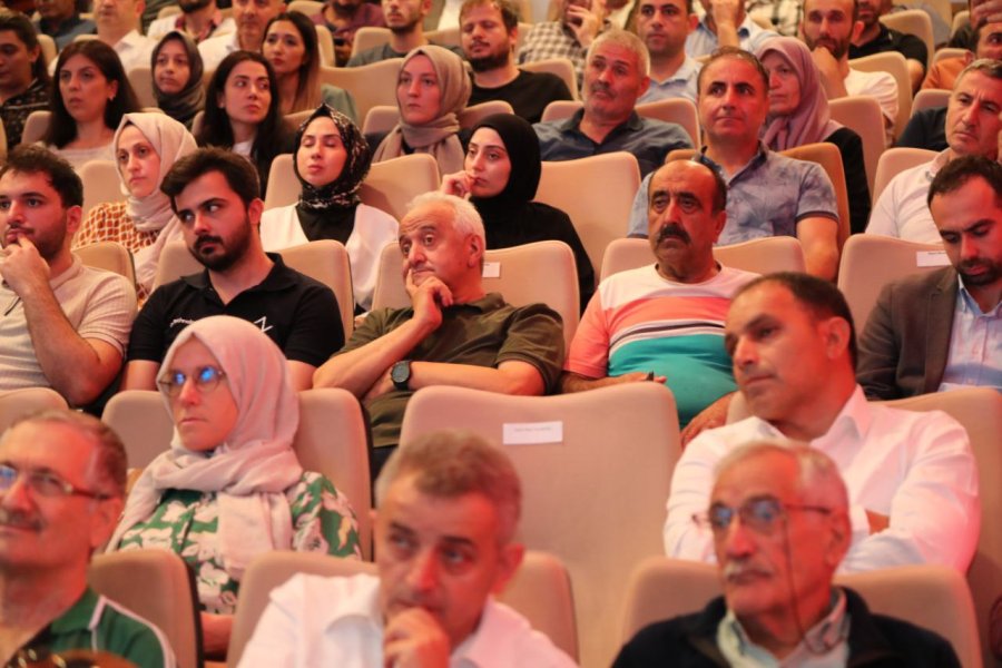 Gebze Belediyesi Hizmet ve Yatırım Dönem Toplantısında Konuşan Başkan BÜYÜKGÖZ: